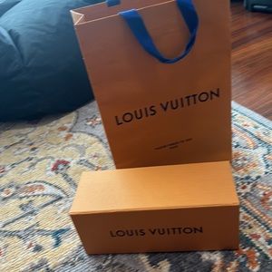 Louis Vuitton Cologne box with bag